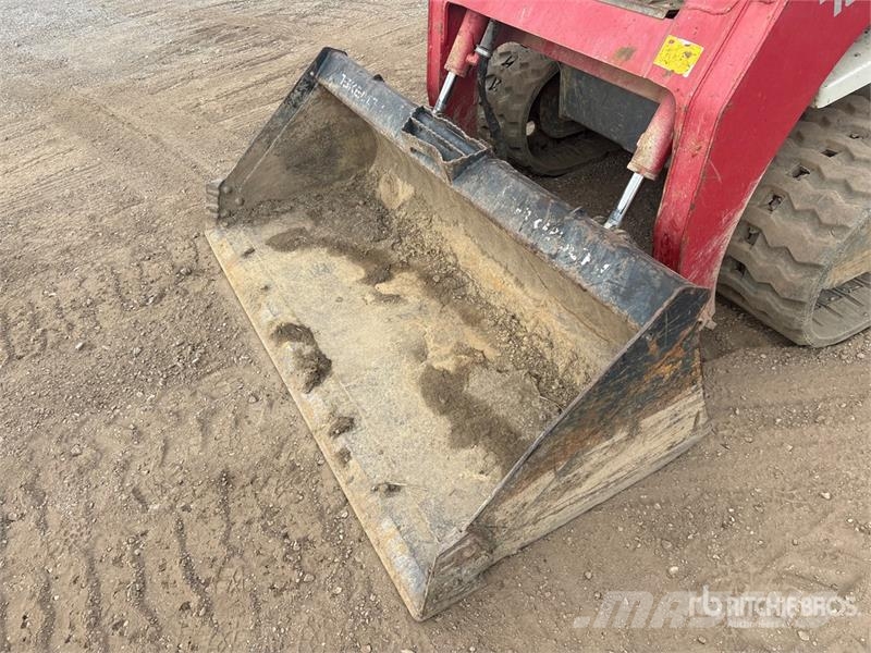 Takeuchi TL10 Skid steer mini utovarivači