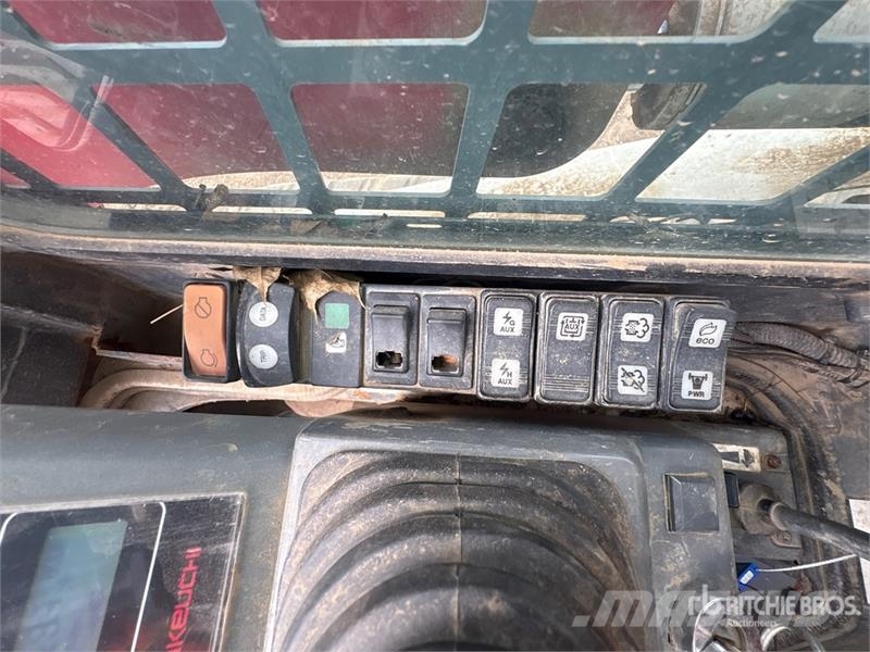 Takeuchi TL10 Skid steer mini utovarivači