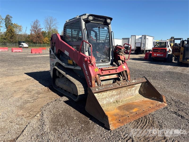 Takeuchi TL10V2-CRH High Flow Compact Track Loader Kompaktlastare