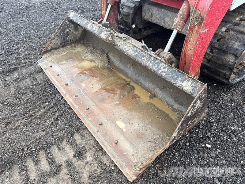 Takeuchi TL12 Skid steer loaders