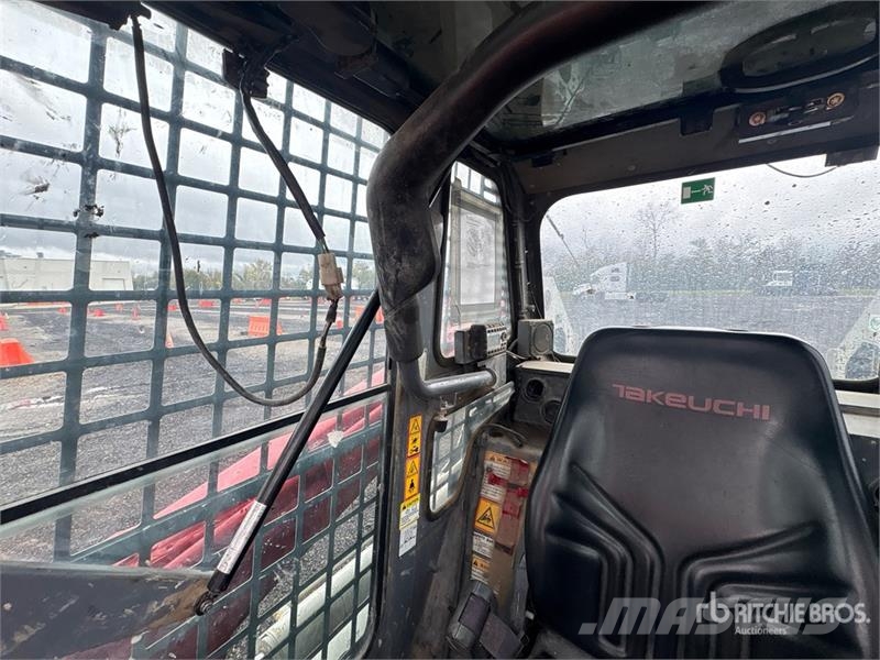 Takeuchi TL12 Skid steer loaders