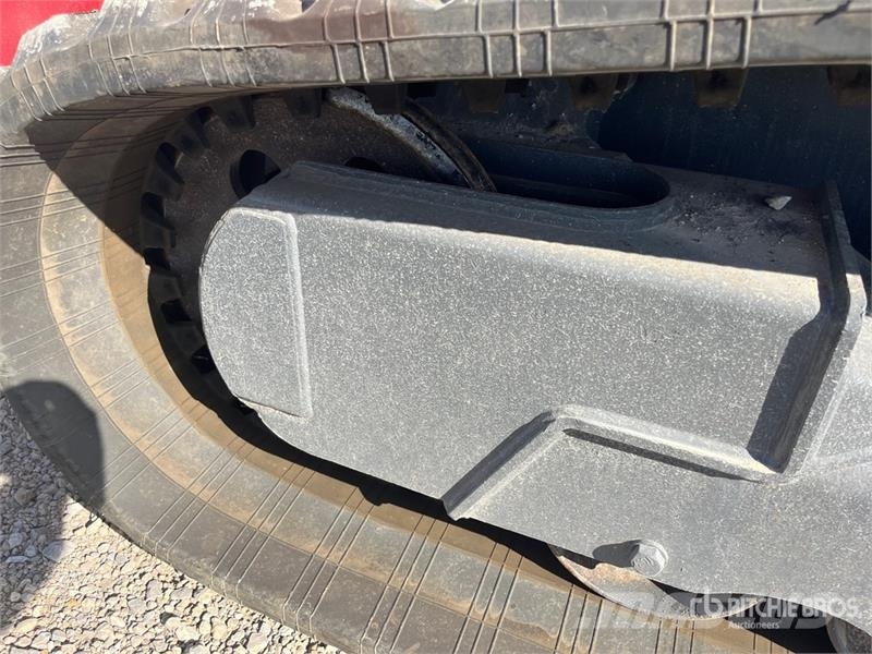 Takeuchi TL12V2 Liukuohjatut kuormaajat