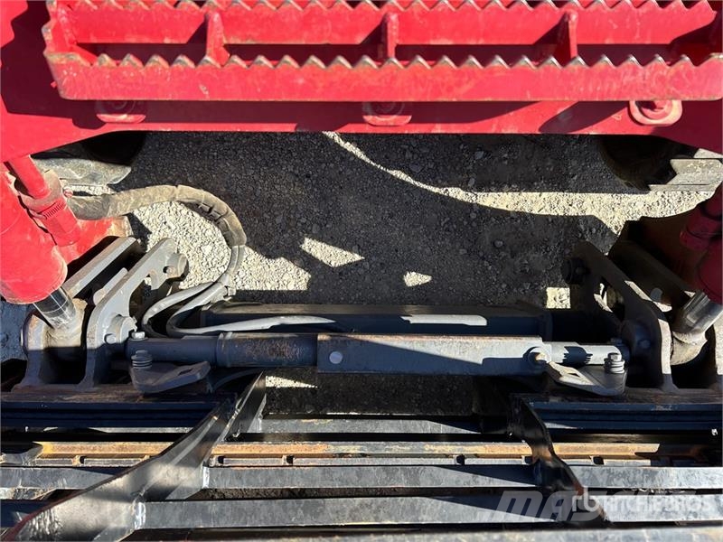 Takeuchi TL12V2 Kompaktrakodók