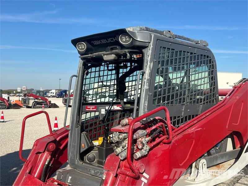 Takeuchi TL12V2 Kompaktrakodók