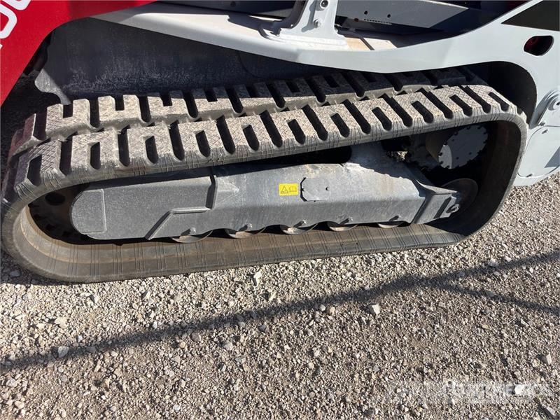 Takeuchi TL12V2 Liukuohjatut kuormaajat