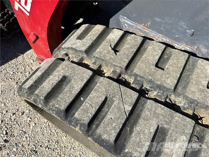 Takeuchi TL12V2 Kompaktrakodók