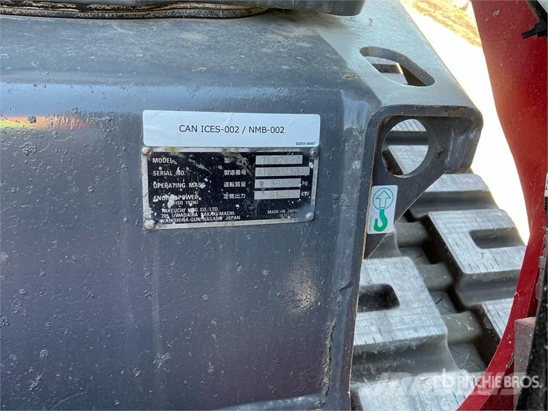 Takeuchi TL12V2 Carregadoras de direcção deslizante
