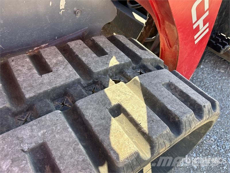 Takeuchi TL12V2 Kompaktrakodók