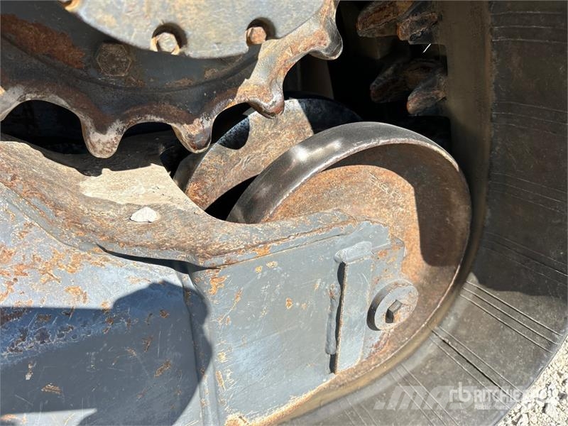 Takeuchi TL12V2 Kompaktrakodók