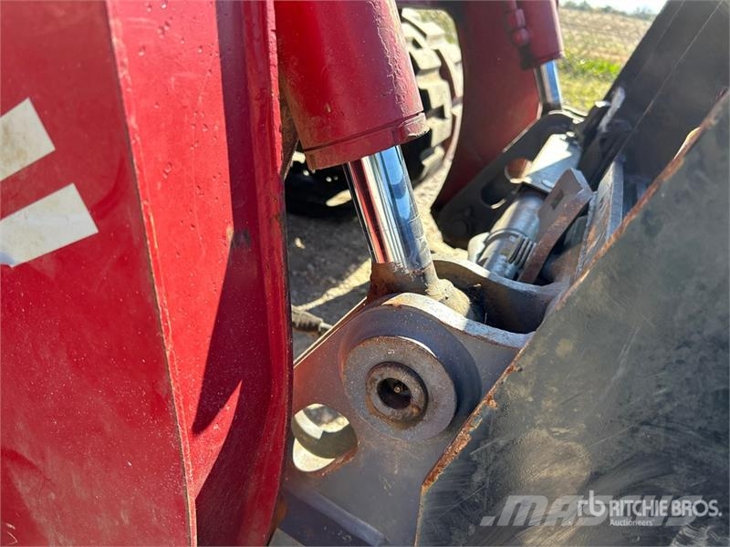 Takeuchi TL12V2 Kompaktrakodók