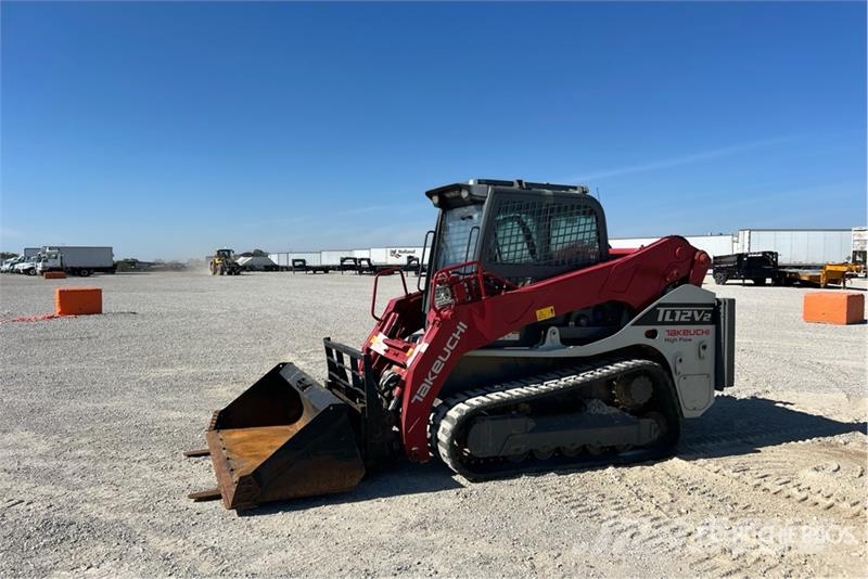 Takeuchi TL12V2 Kompaktrakodók
