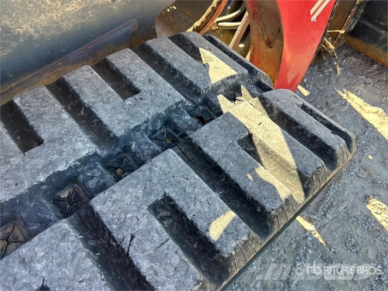 Takeuchi TL12V2 Kompaktrakodók