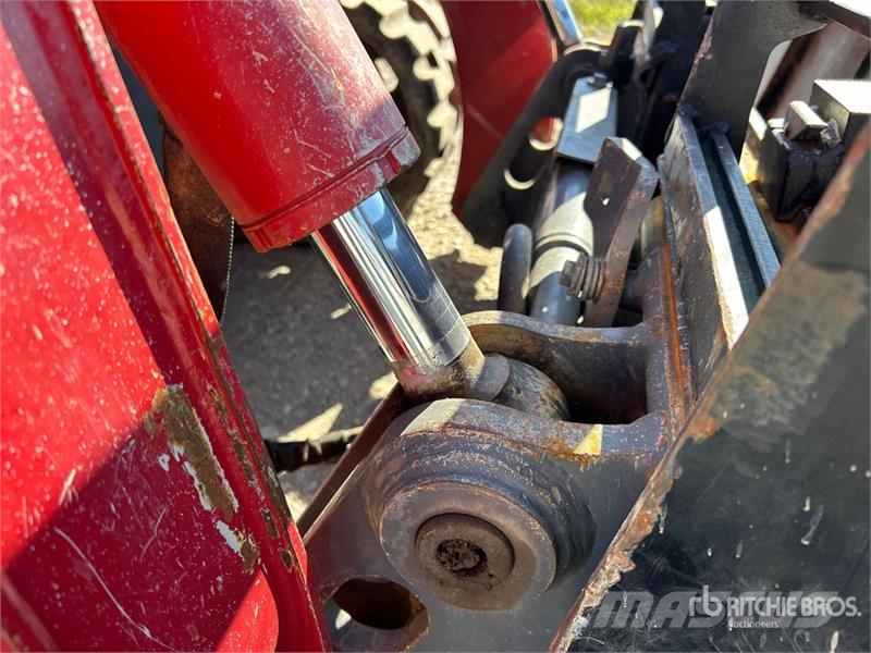 Takeuchi TL12V2 Kompaktrakodók