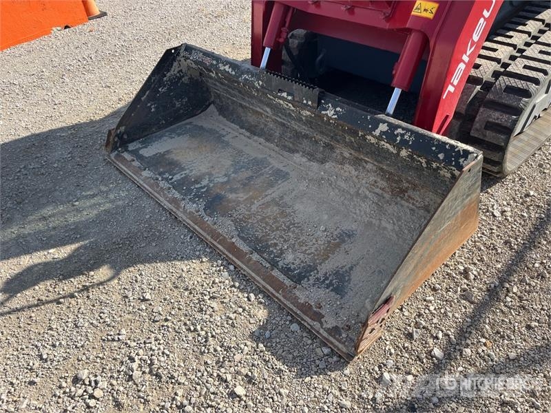 Takeuchi TL12V2 Liukuohjatut kuormaajat