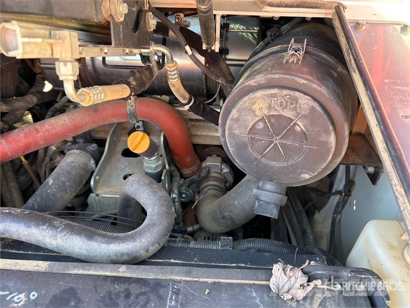 Takeuchi TL12V2 Kompaktrakodók