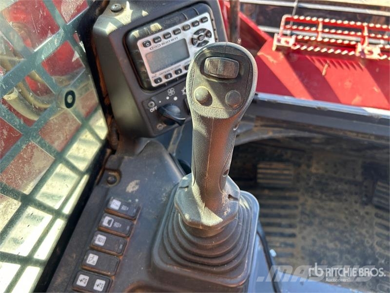 Takeuchi TL12V2 Kompaktrakodók