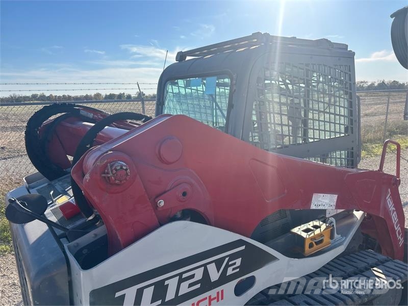 Takeuchi TL12V2 Kompaktrakodók