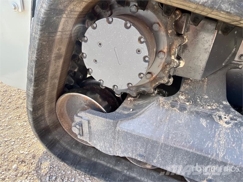 Takeuchi TL12V2 Liukuohjatut kuormaajat