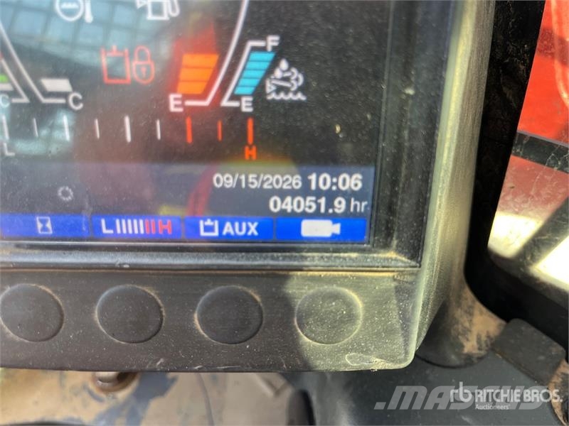 Takeuchi TL12V2 Liukuohjatut kuormaajat
