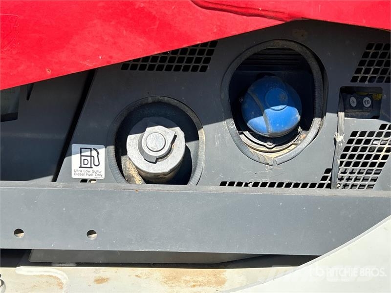 Takeuchi TL12V2 Kompaktrakodók