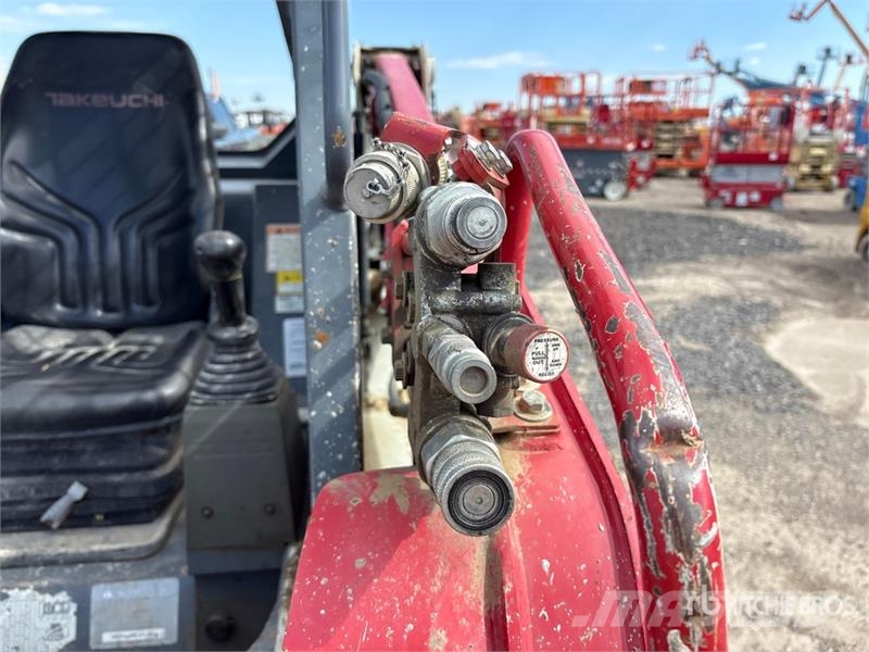 Takeuchi TL8 Skid steer loaders