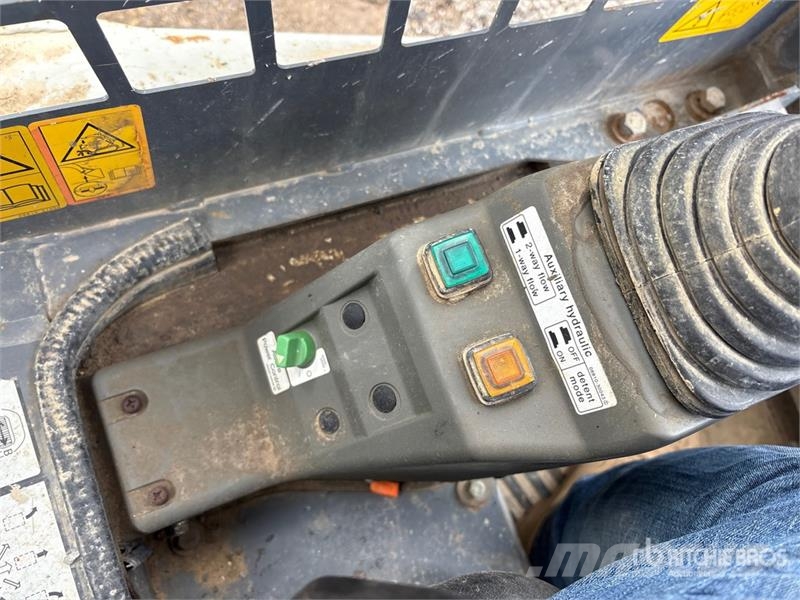 Takeuchi TL8 Skid steer loaders