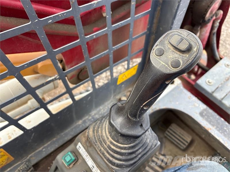 Takeuchi TL8 Skid steer loaders