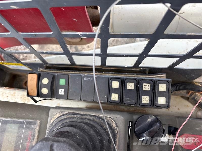 Takeuchi TL8 Skid steer loaders
