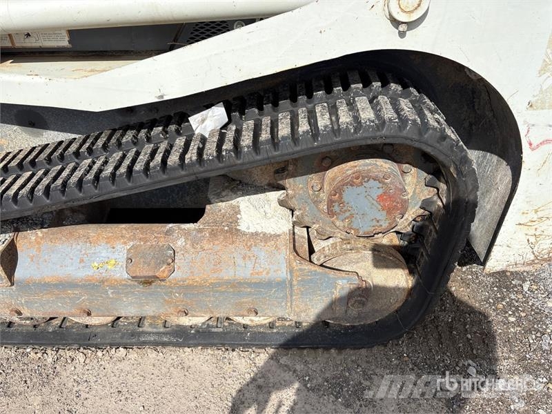 Takeuchi TL8 Skid steer loaders