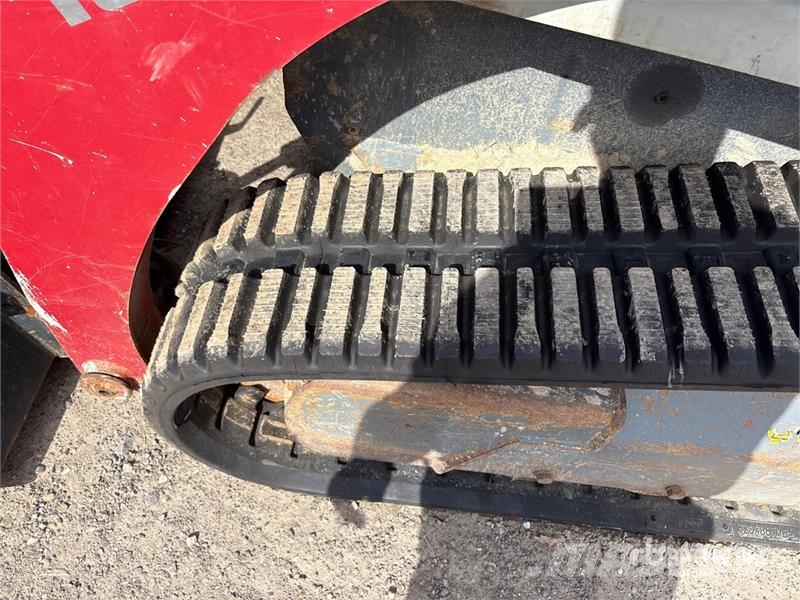 Takeuchi TL8 Skid steer loaders