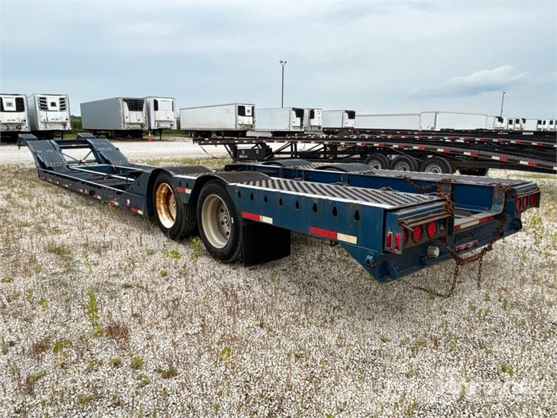 Talbert 22 ft T/A Equipment Trailer Car carrier