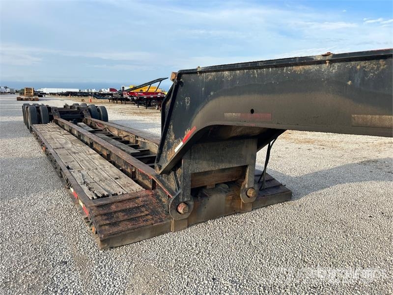 Talbert T(4)DW-45-HRG-1-T1-RC 45 ton Tri/A Removable Goose Zemie treileri