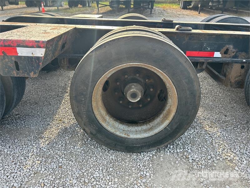 Talbert T(4)DW-45-HRG-1-T1-RC 45 ton Tri/A Removable Goose Zemie treileri