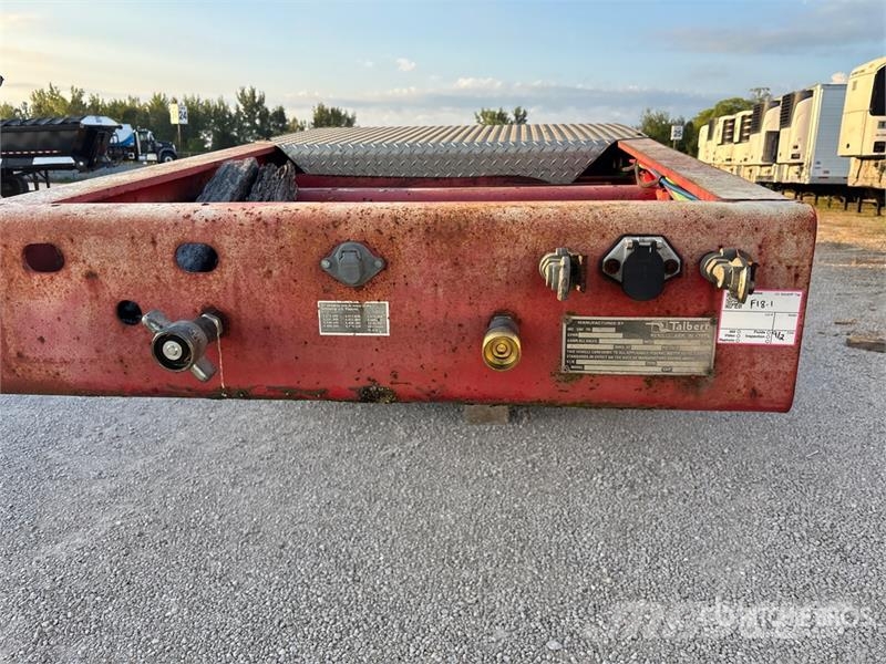 Talbert T3DW-35-HRG-1 35 ton Tri/A Removable Gooseneck Low Nízko rámové nákladné automobily