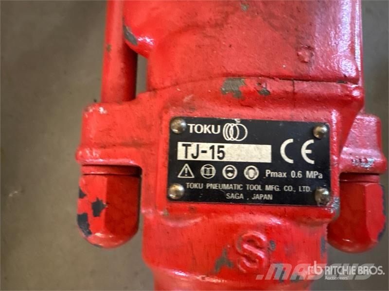 Tamco TJ15 Demolition Breaker 끌 달린 쟁기