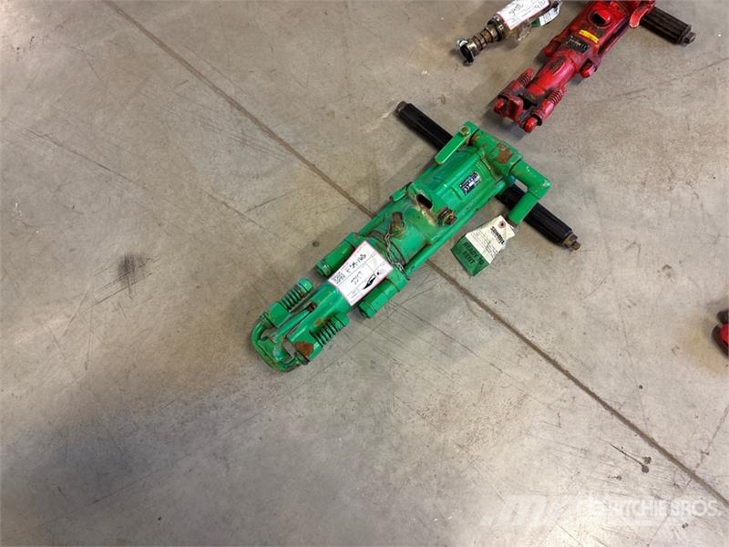 Tamco TS551K-SBG Pneumatic Demolition Breaker 끌 달린 쟁기