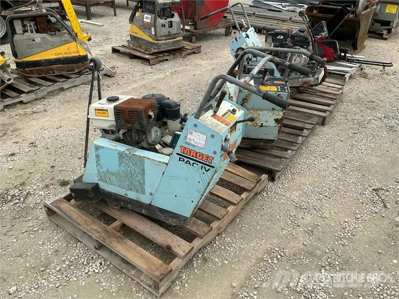Target of 3 Target Walk-Behind Saw Sägewerke