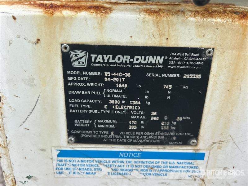 Taylor Dunn Dunn B5-440-36 Electric Utility Cart (Inopera Motori