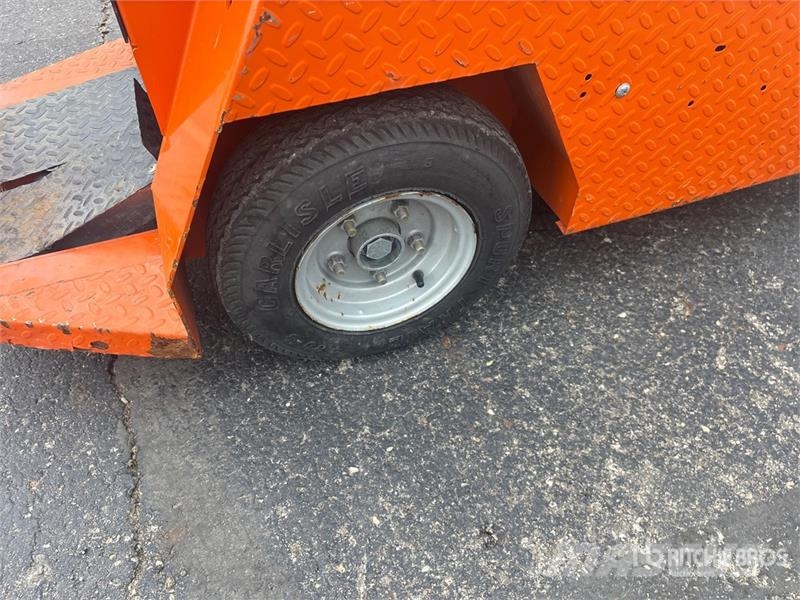 Taylor Dunn Dunn SC10036 1000 lb Utility Cart Moteur