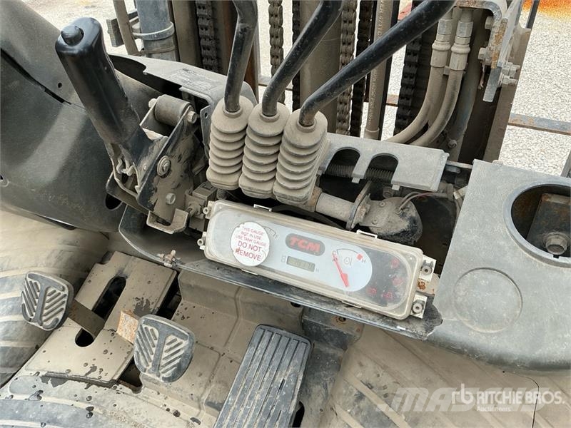 TCM Pro G25 3700 lb Cushion Tire Forklift Šakiniai krautuvai - Kita