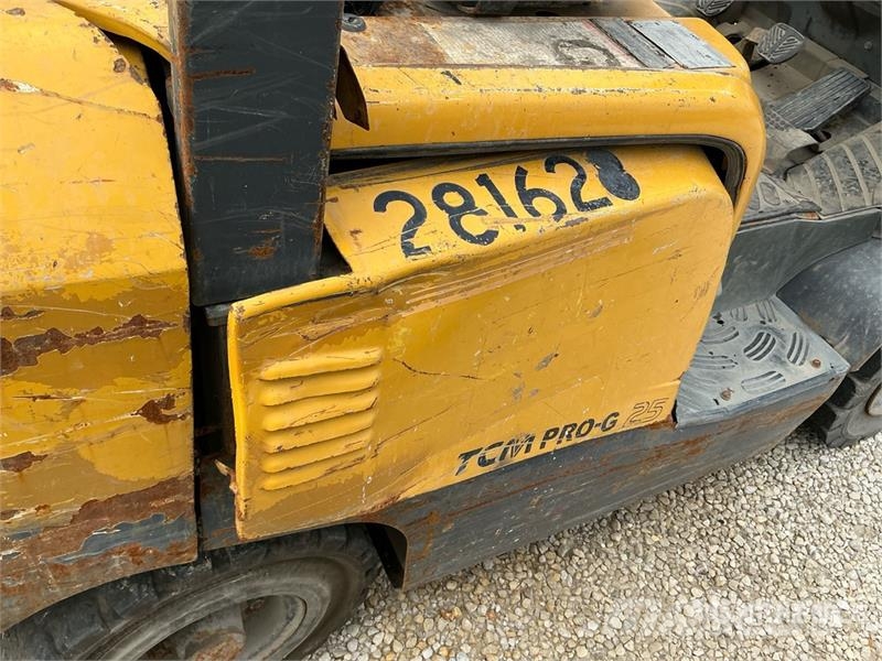 TCM Pro G25 3700 lb Cushion Tire Forklift Šakiniai krautuvai - Kita