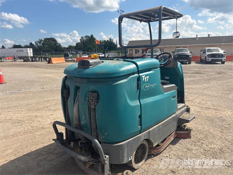 Tennant T17 Ride-On Electric Floor Scrubber Ďalšie prívesy