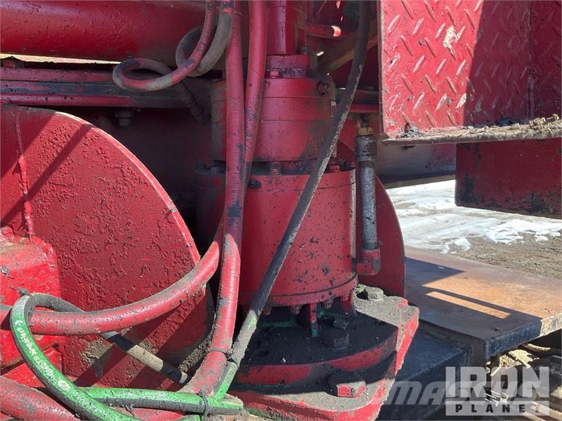  Texoma 700T Foundation Drill Celtniecības urbji