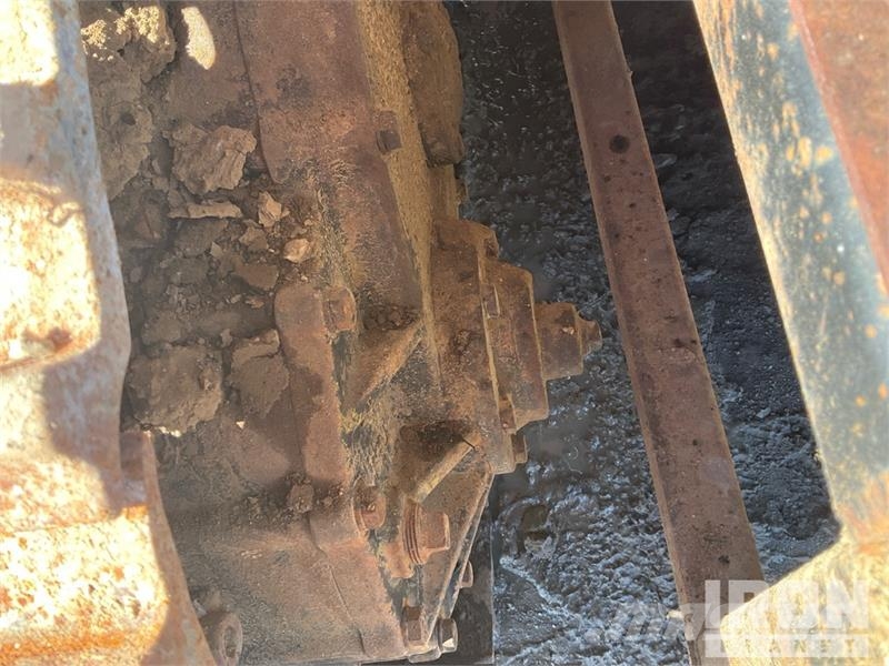  Texoma 700T Foundation Drill Celtniecības urbji