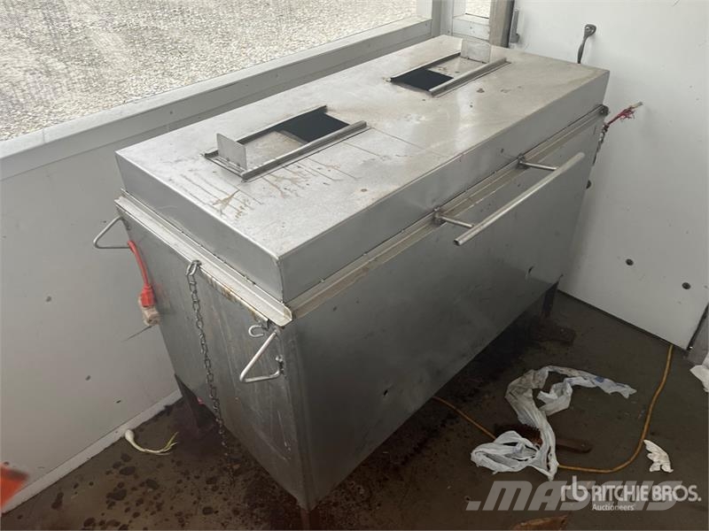 The Fud Trailer 17 ft 10 in T/A Food Concession Tr Citas piekabes