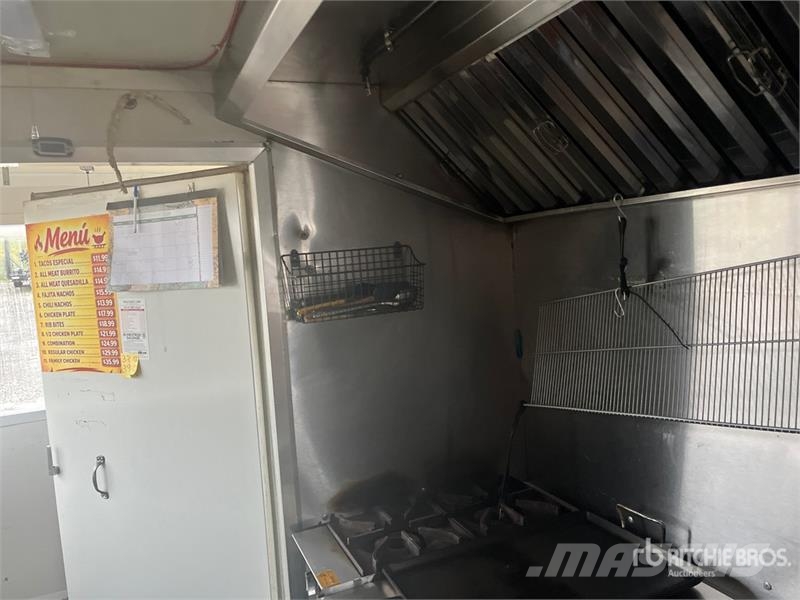 The Fud Trailer 17 ft 10 in T/A Food Concession Tr Citas piekabes