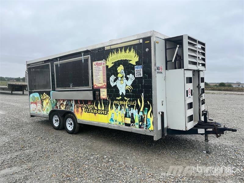 The Fud Trailer 17 ft 10 in T/A Food Concession Tr Citas piekabes