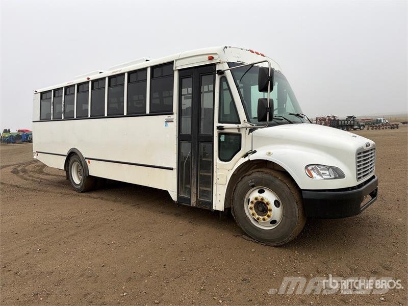 Thomas Saf-T-Liner C2 4x2 28-Seat Transit Bus Minibusse