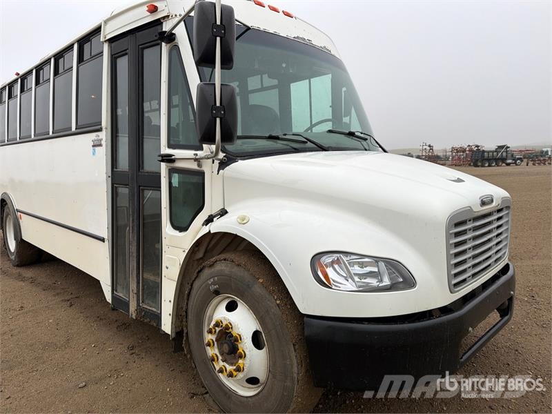 Thomas Saf-T-Liner C2 4x2 28-Seat Transit Bus Minibusse