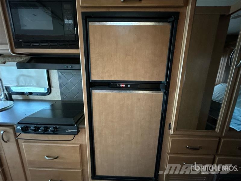 Thor Vegas 25.2 Motor Home Avtodomi in počitniške prikolice